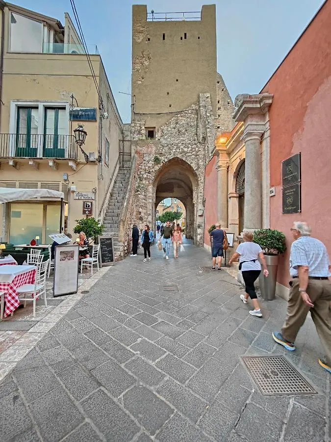 Luxury Berto Home Taormina Italy